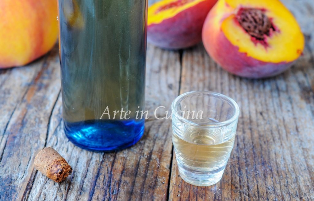 Licor de pêssegos e caroços receita fácil vickyart arte em cozinha