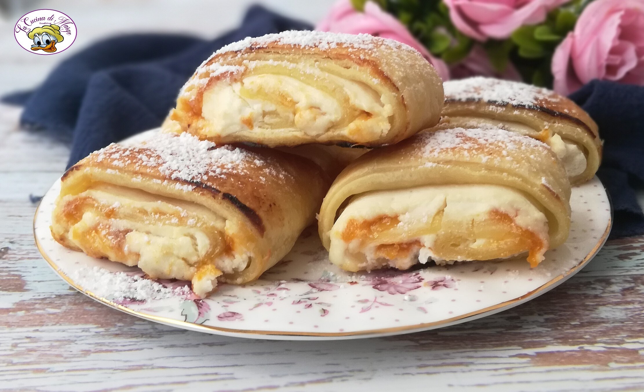 BRIOCHE COM RICOTTA E GELEIA