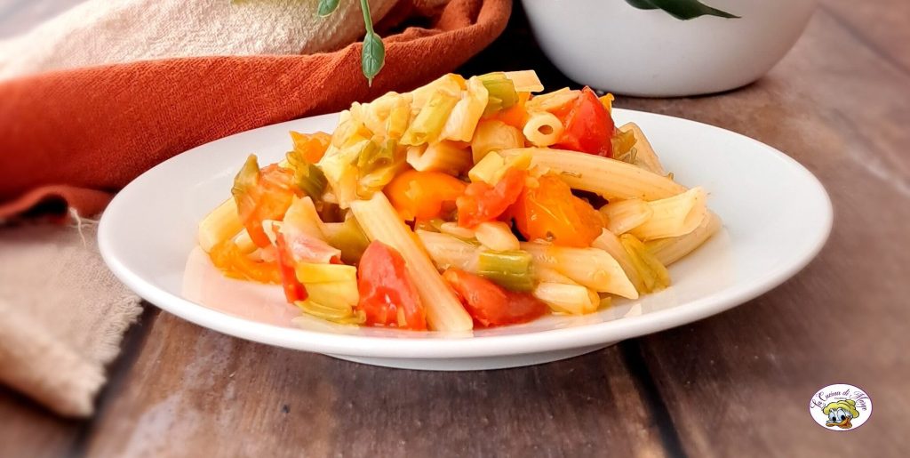 Macarrão com sponsali e tomatinhos