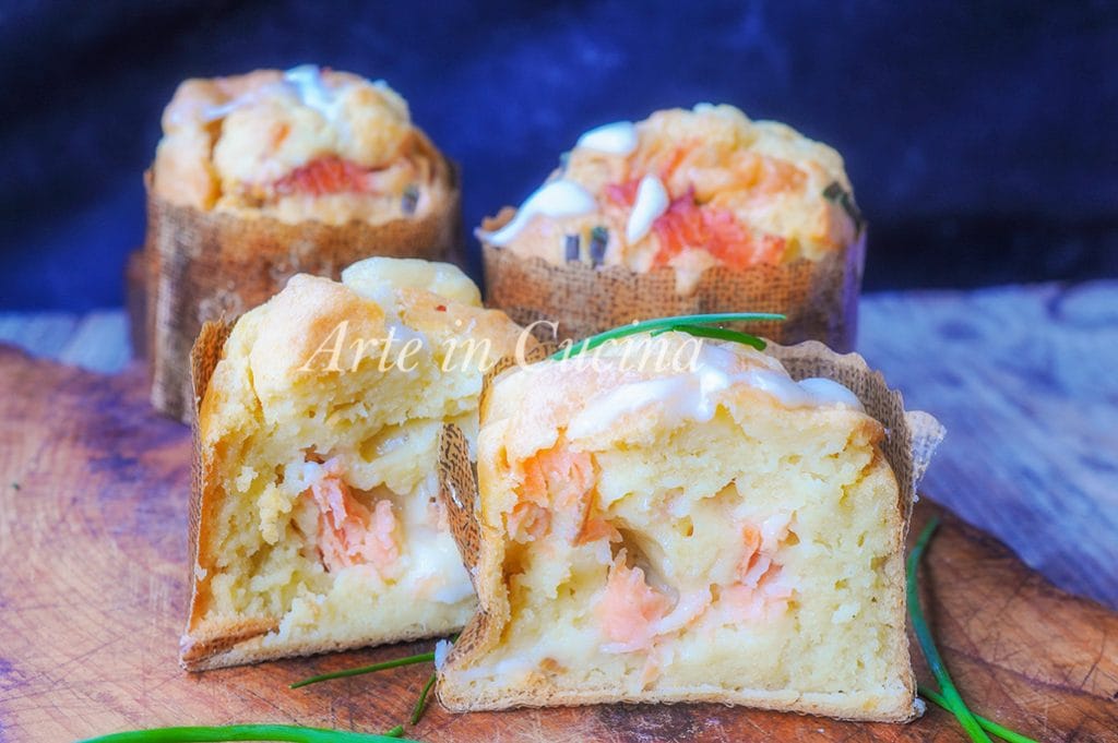 Mini panetones salgados recheados