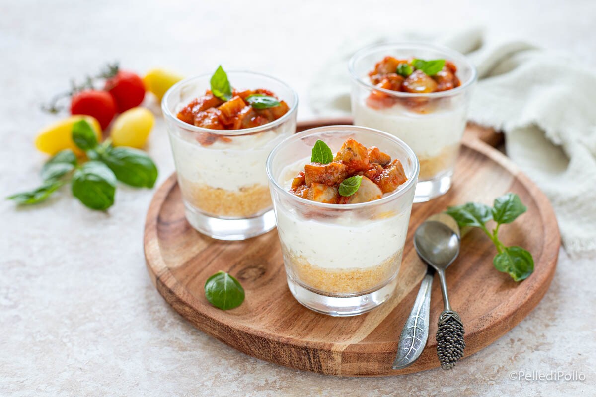 Mini cheesecakes salgadas com berinjela