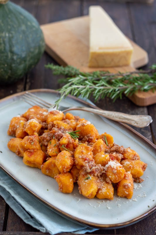 Nhoque de abóbora ao ragù