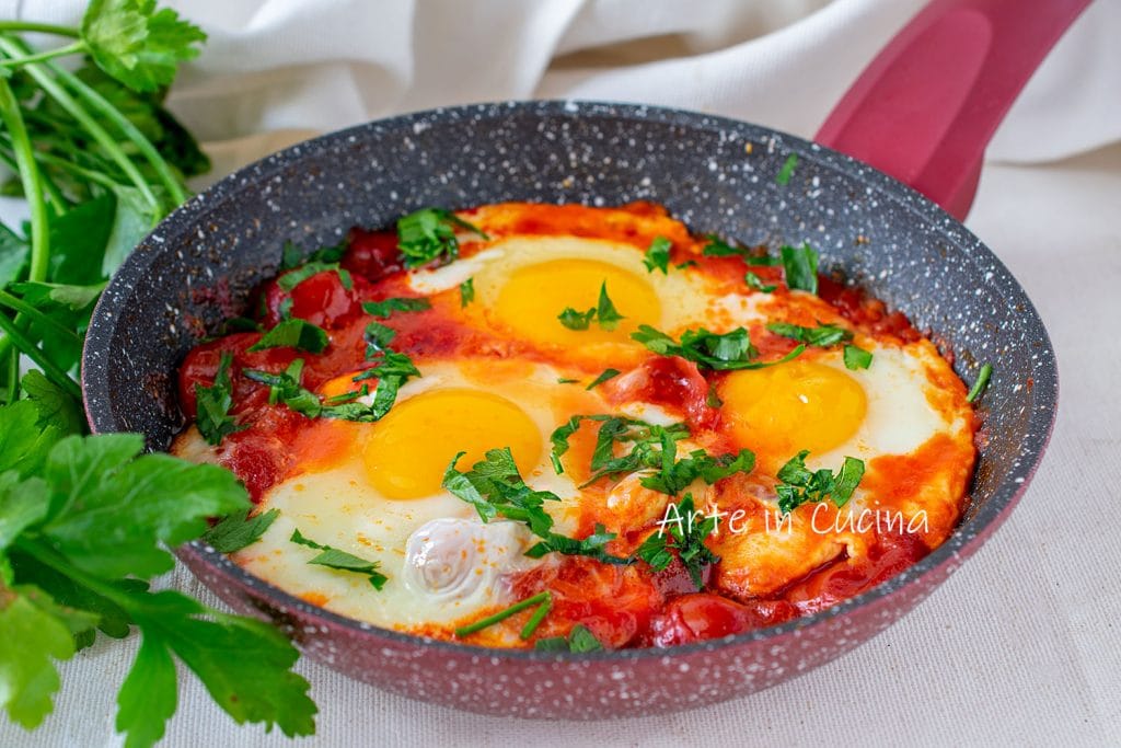 Ovos à pizzaiola segundo prato rápido