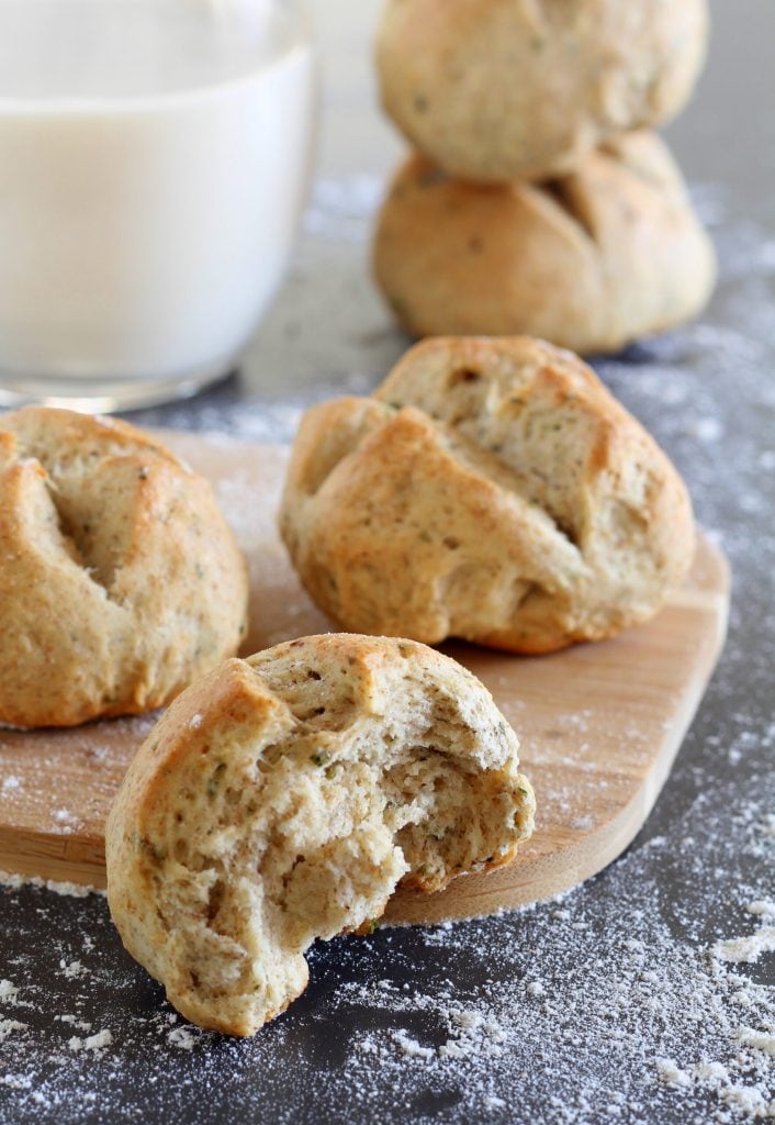 Pãezinhos macios com leite de soja