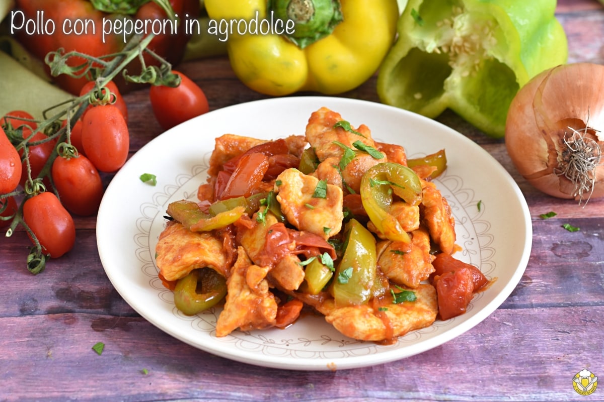 Peito de frango com pimentões agridoce
