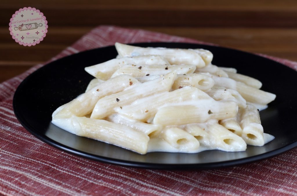 penne com queijos