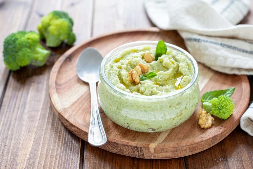 pesto com talos de brócolis e nozes