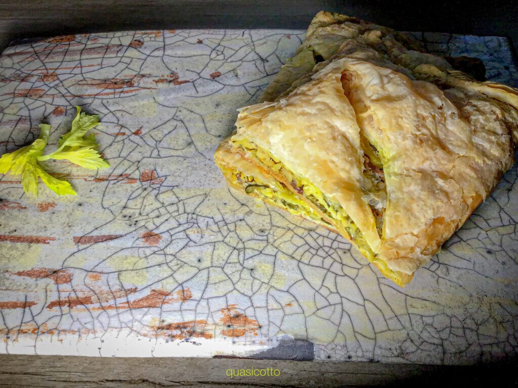 Torta salgada com abobrinha vegetariana