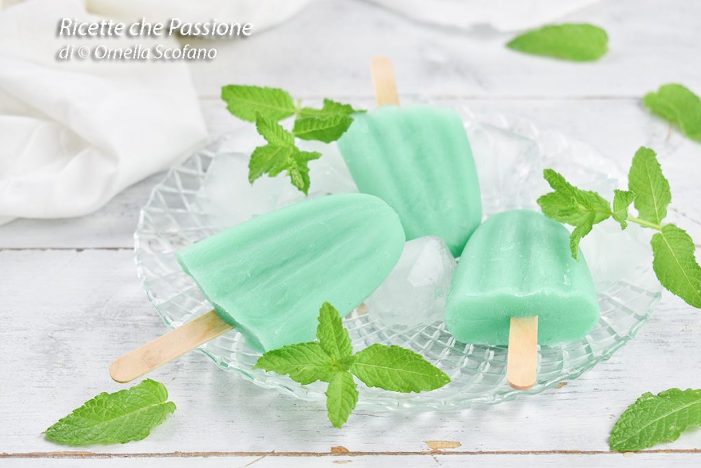 receita de picolés de leite e menta