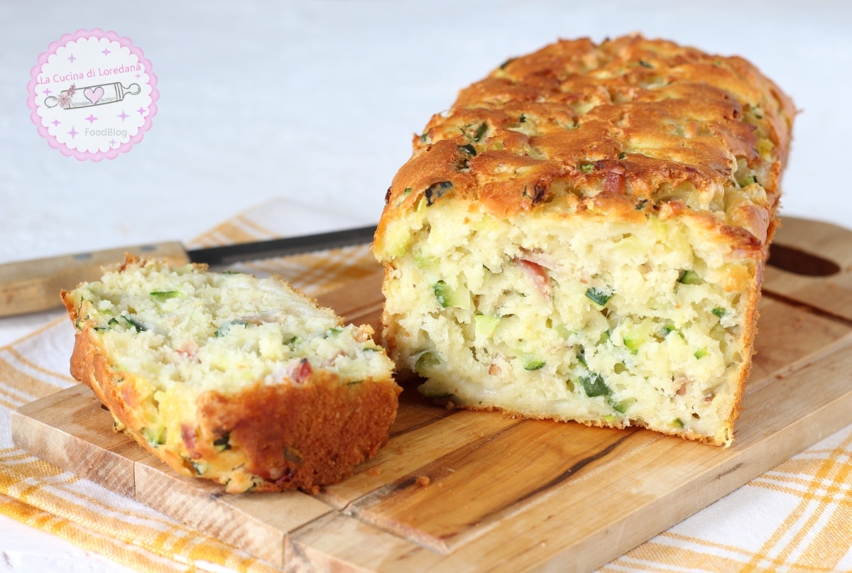 PLUMCAKE SALGADO COM ABOBRINHAS um bolo salgado macio e saboroso