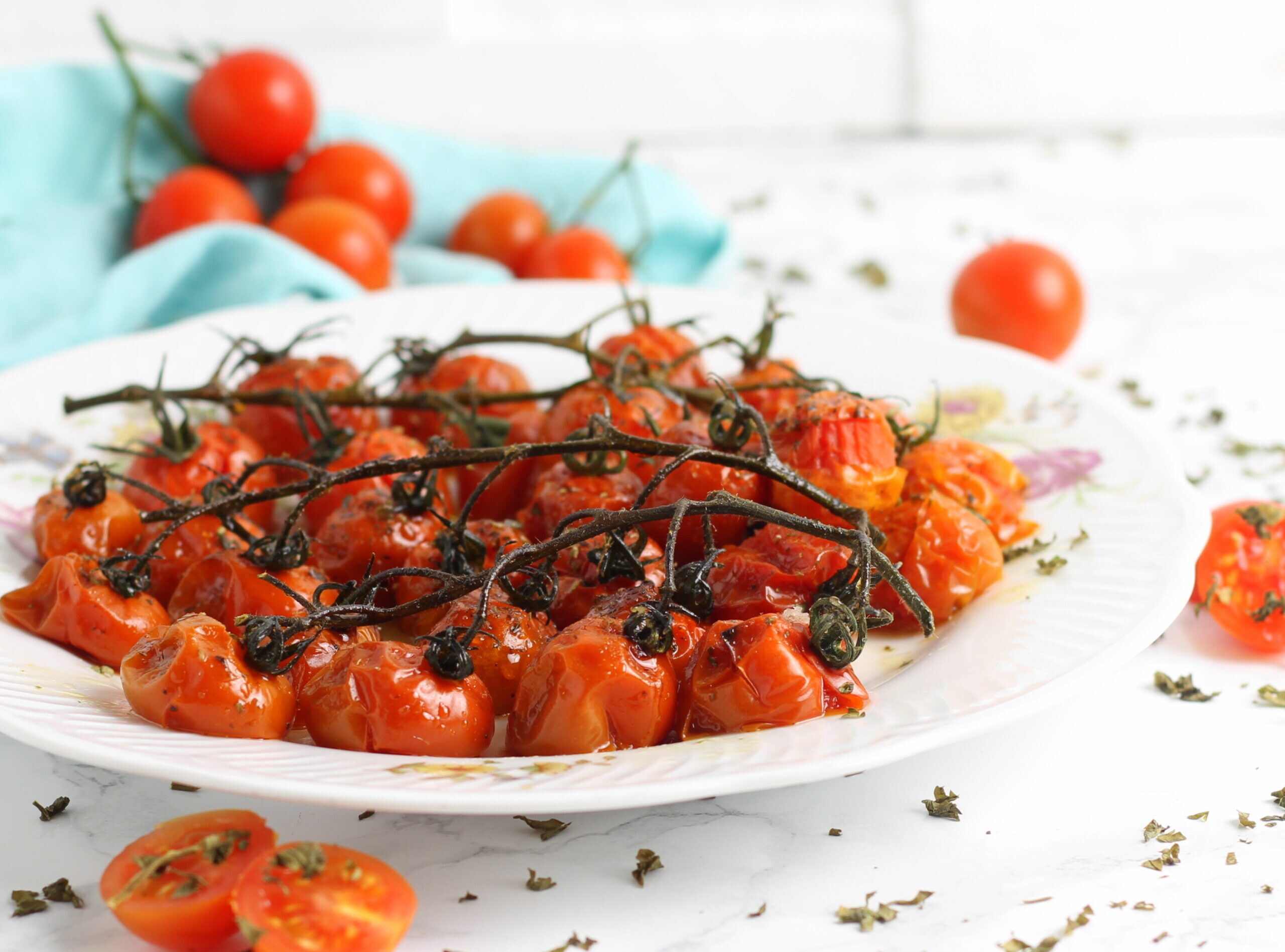 Tomatinhos confit com açúcar e orégano