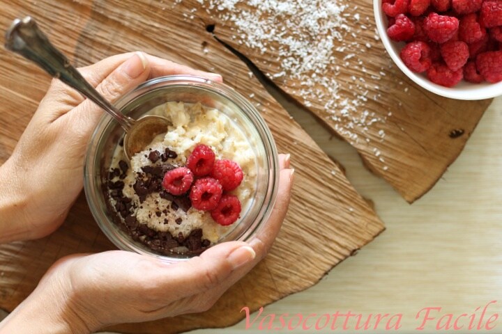 Porridge em cozimento no pote