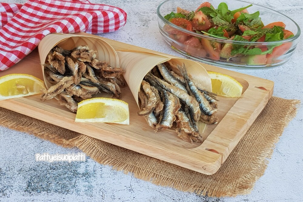 anchovas enfarinhadas fritas