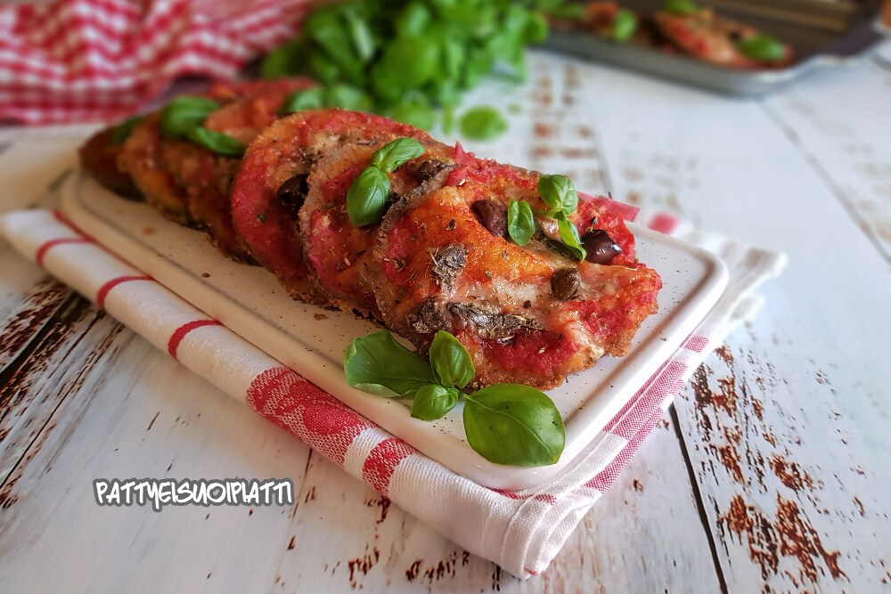 mini pizzas de berinjela à milanesa