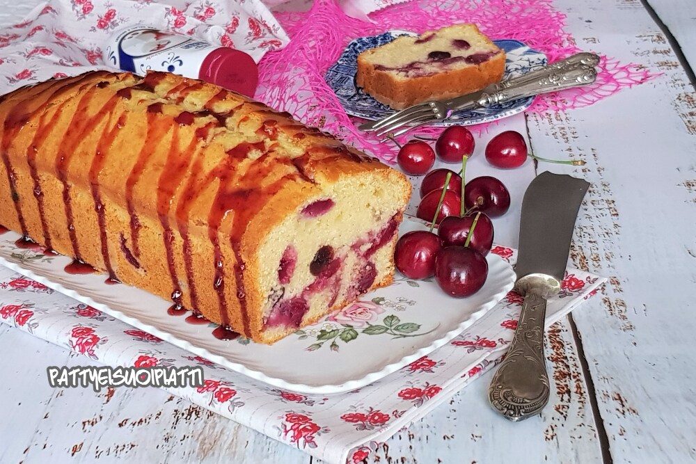 plumcake com cerejas e amarena