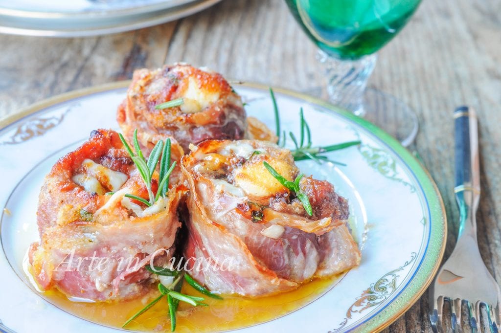 Rolês de carne e bacon gratinados no forno vickyart arte na cozinha
