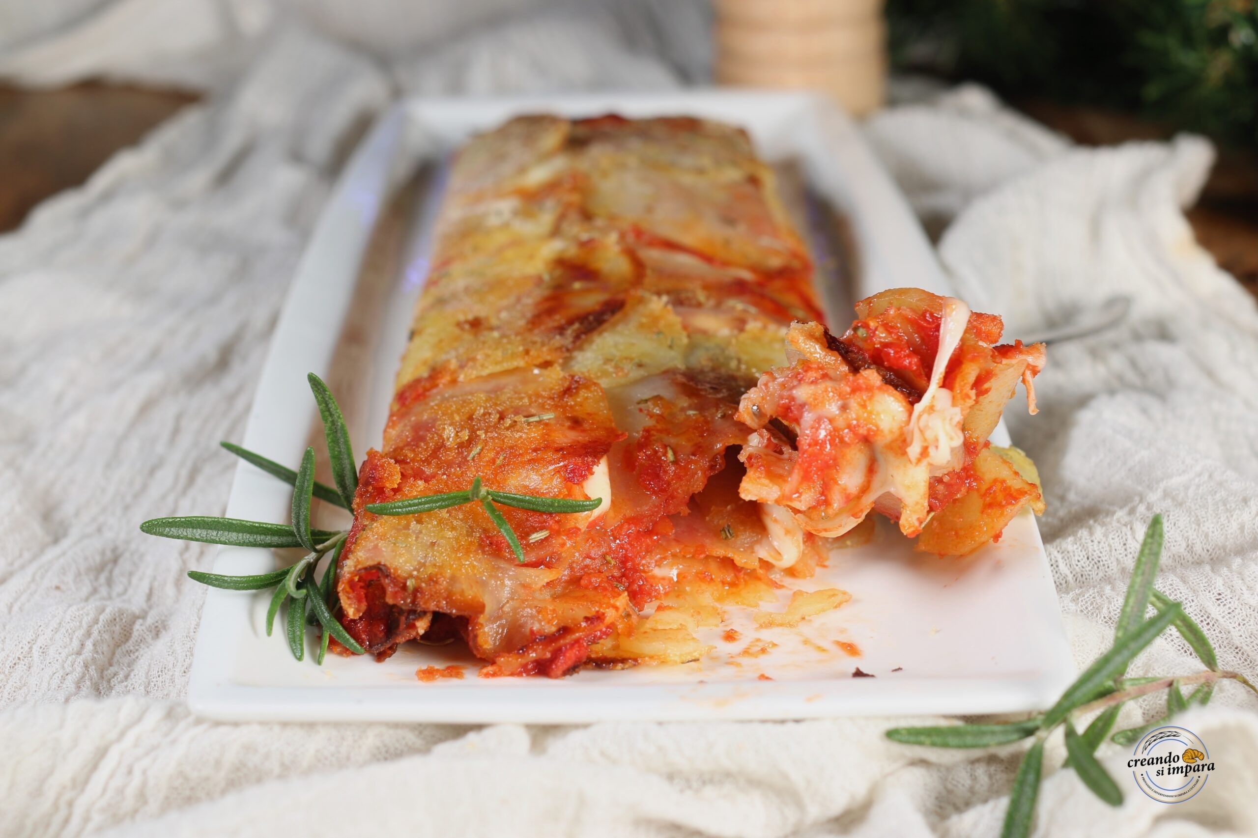 Rolo de batatas à pizzaiola