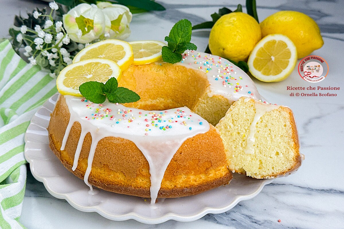 Rosquinha de limão com cobertura de Carnaval sem manteiga