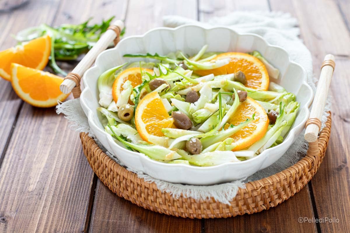 Salada de puntarelle e laranjas