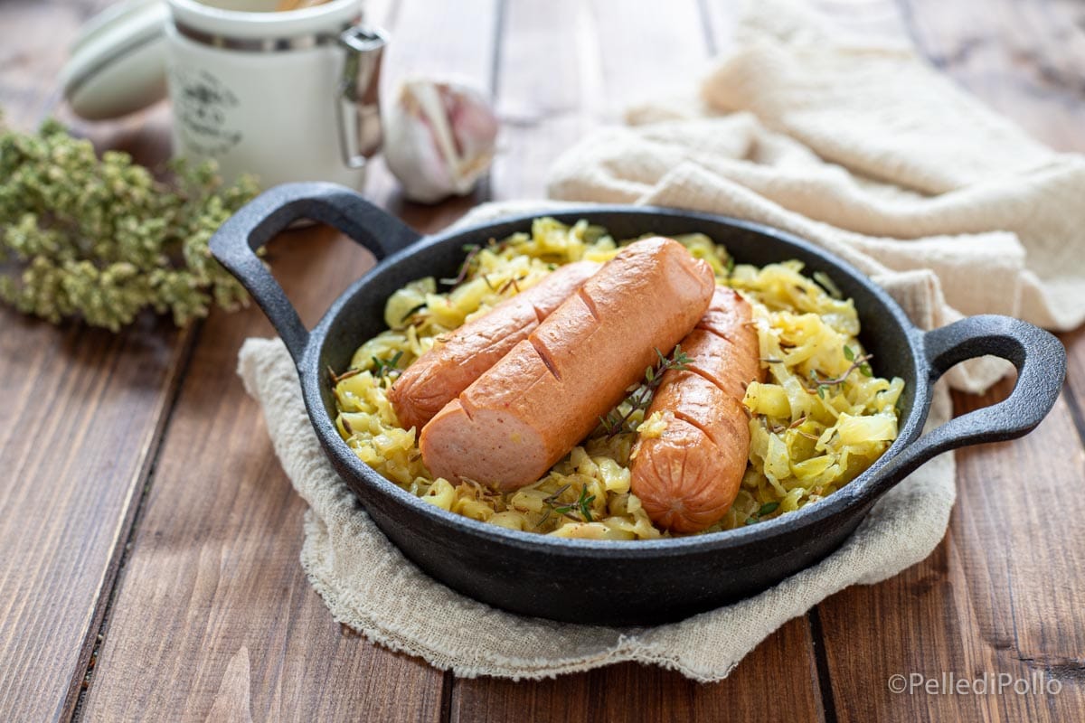 Salsichão e chucrute