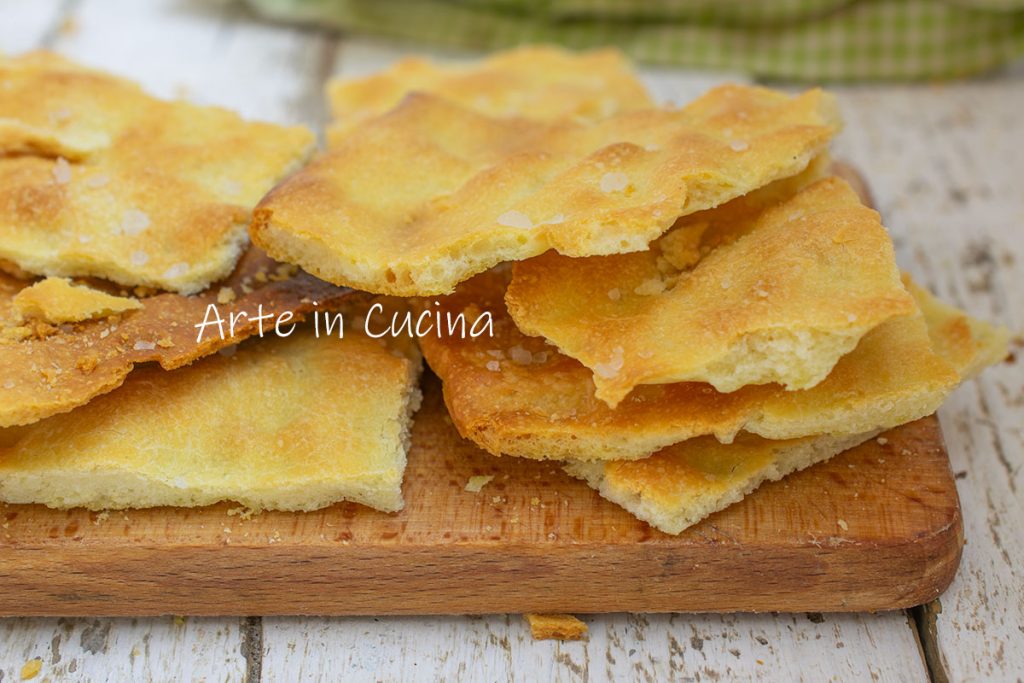 SCROCCHIARELLA ROMANA pizza feita em casa