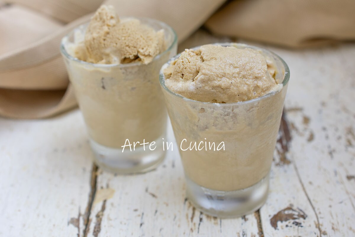 SORVETE de CAFÉ feito em casa