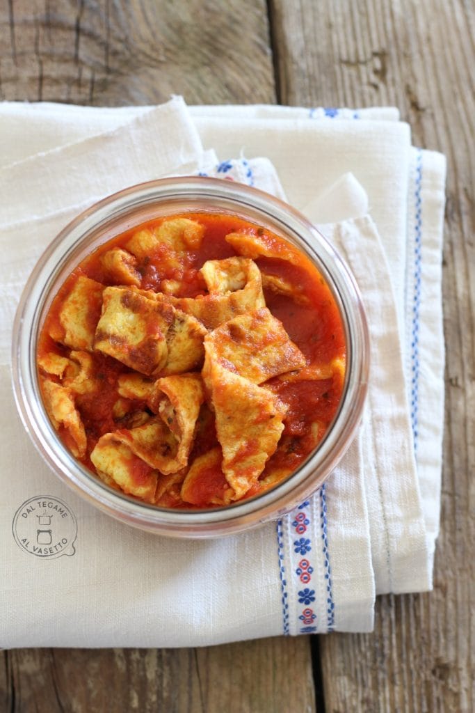 tagliatelle feitas apenas com ovos em vasocottura