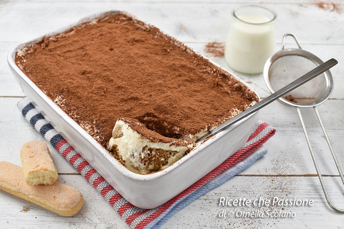 Tiramisù com iogurte grego