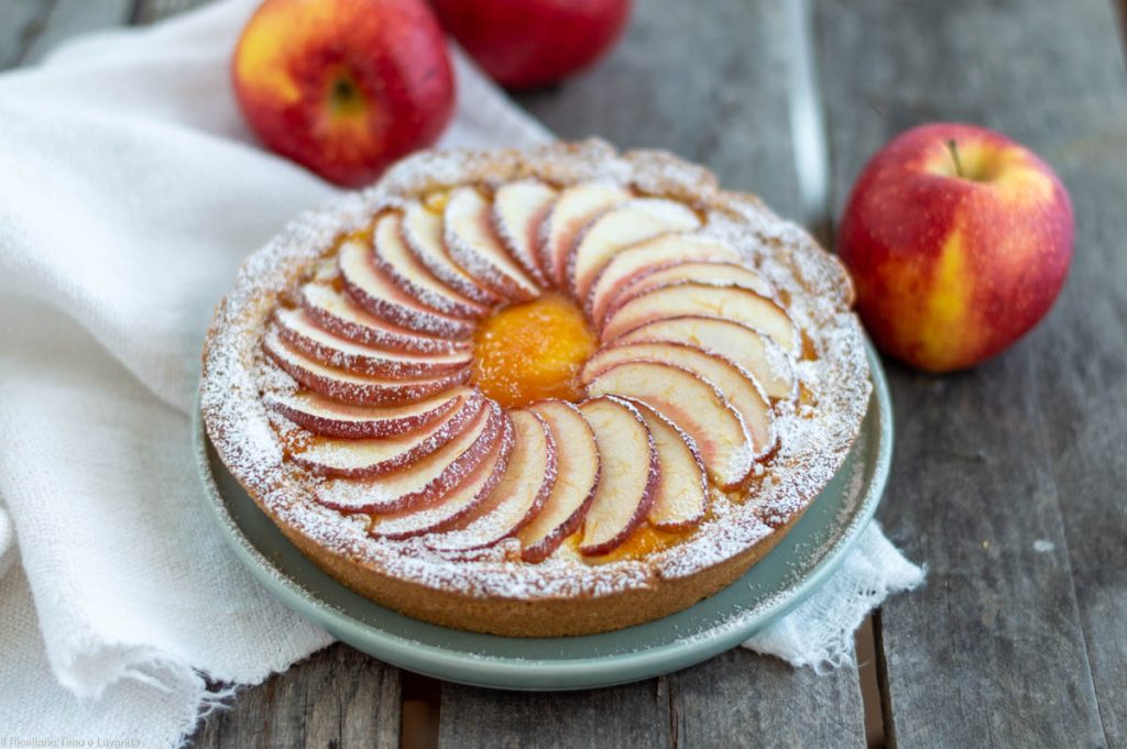 crostata con ricota e maçãs