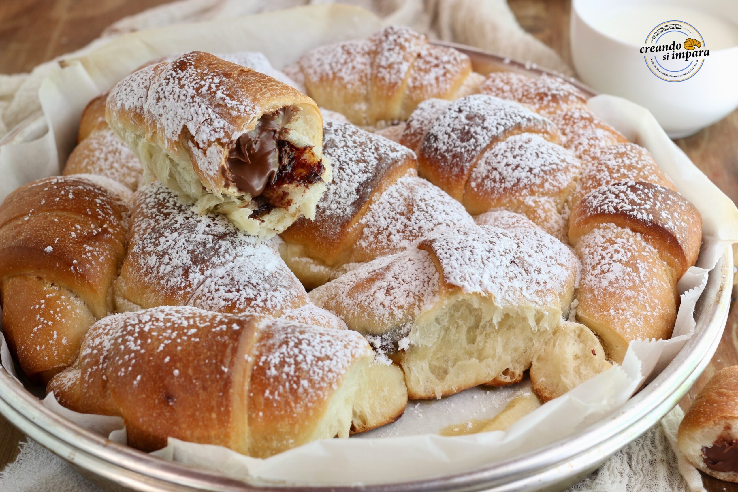 Torta de croissants com nutella