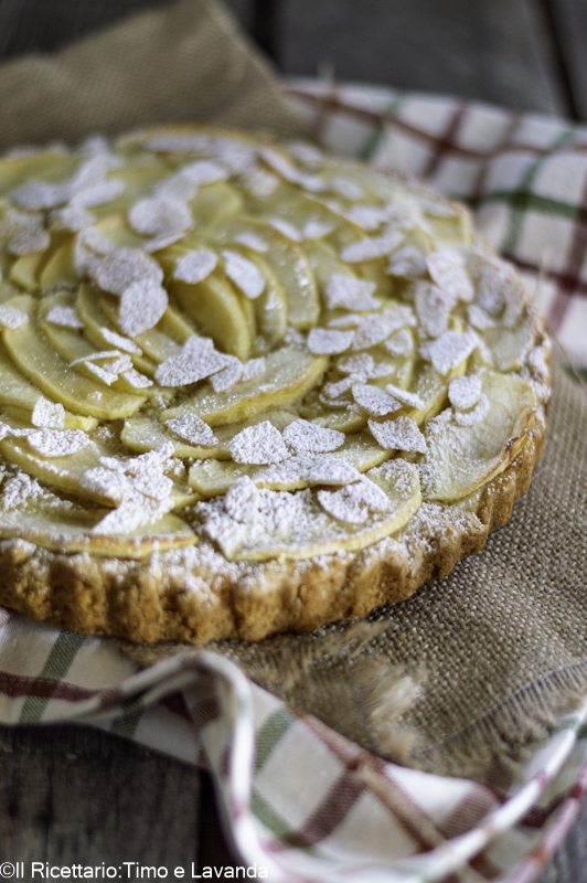 torta de maçã e creme de laranja