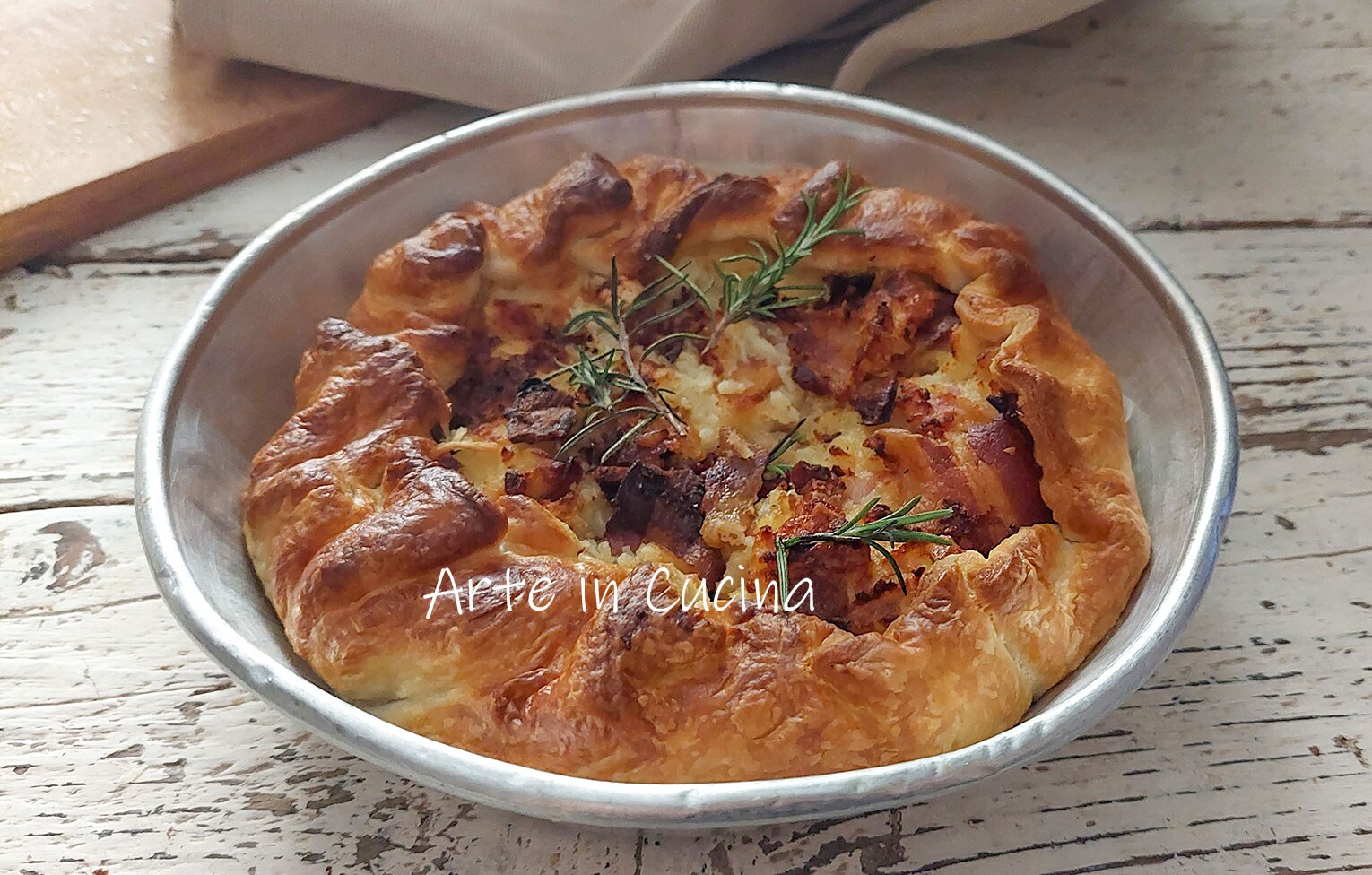 TORTA SALGADA DE BATATA COGUMELOS e bacon