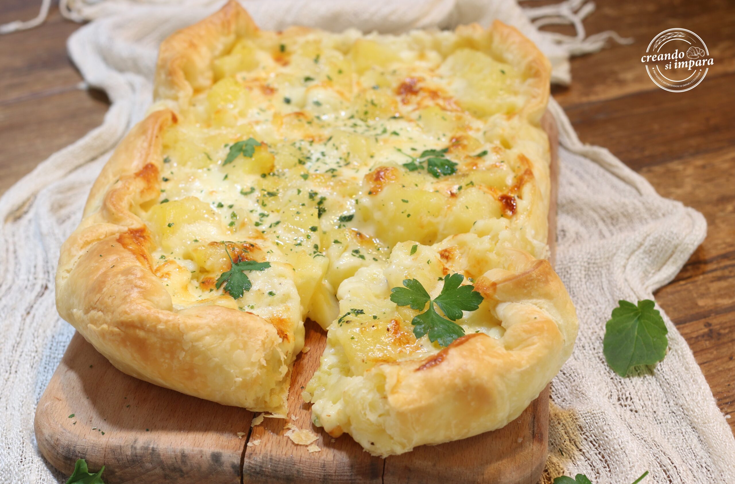 Torta salgada com batatas e stracchino