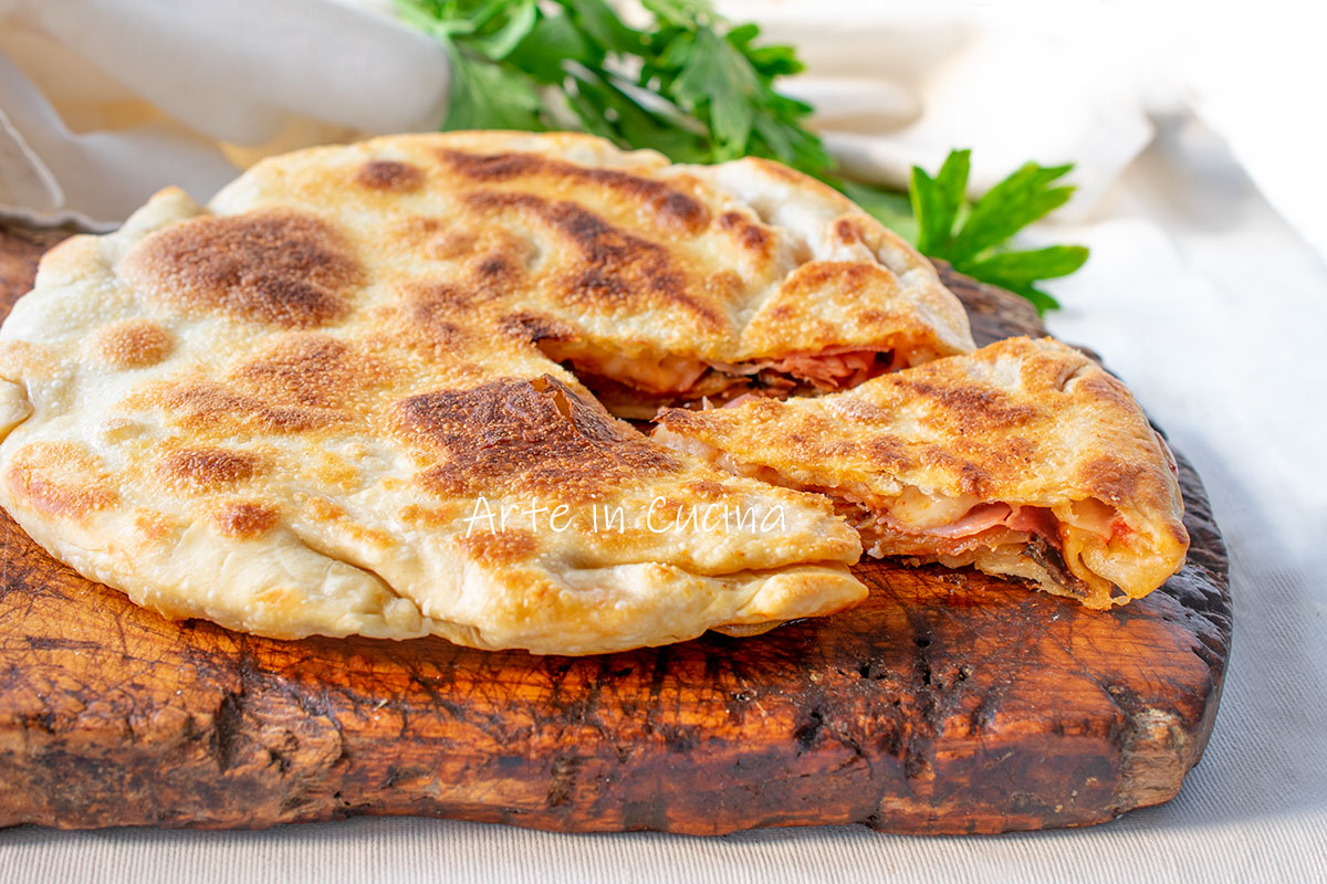 Torta salgada de berinjela e speck