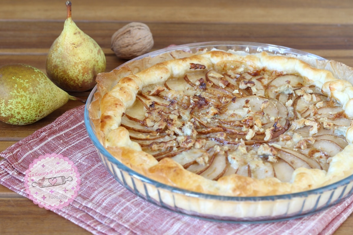 TORTA SALGADA COM PERAS E GORGONZOLA a torta salgada perfeita para o outono