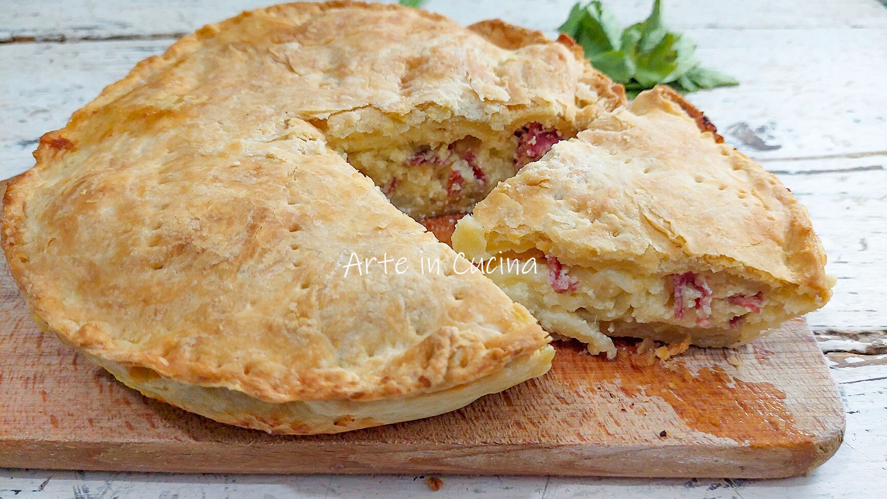 TORTA salgada e doce Napolitana com ricota