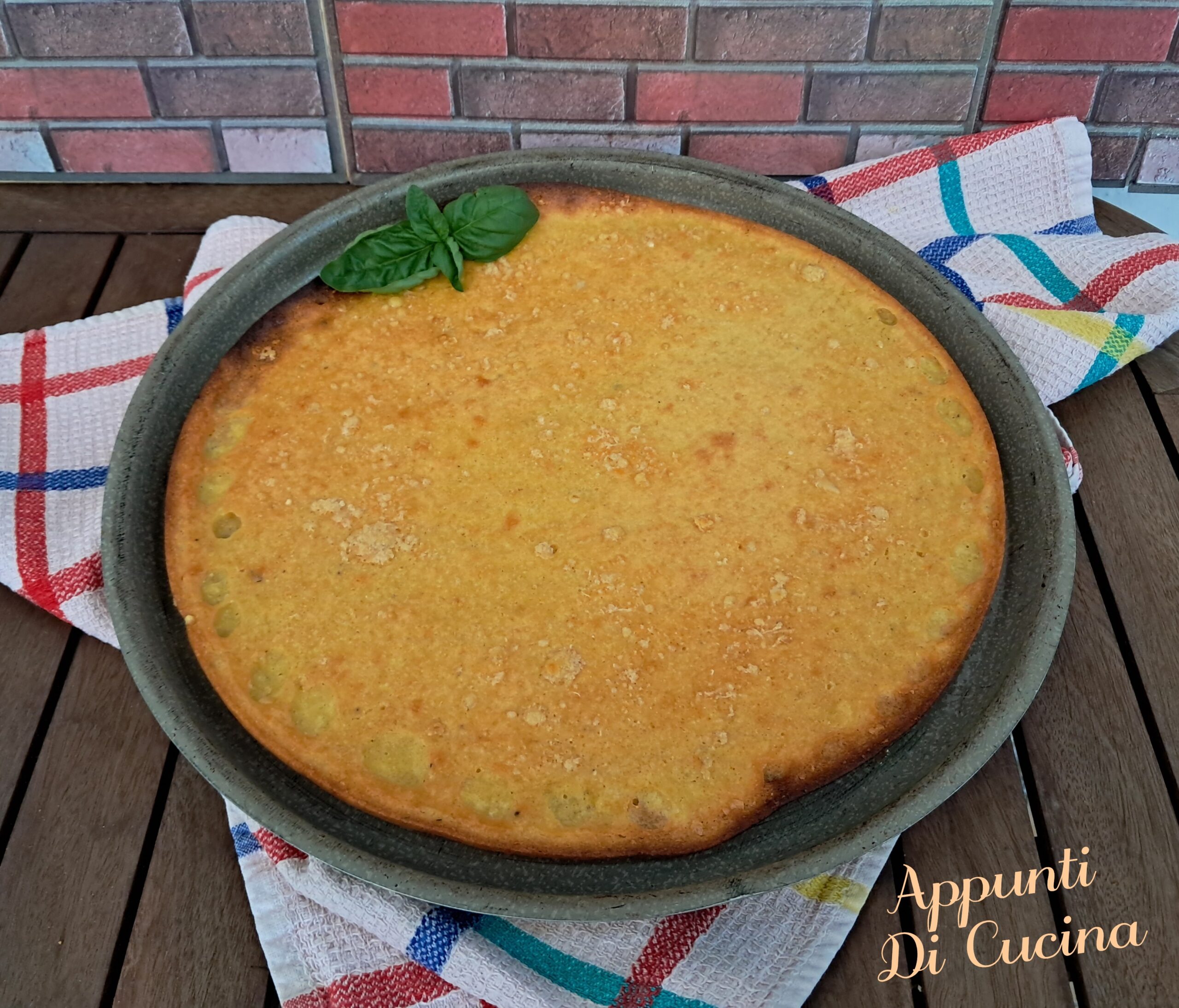 FOCACCIA DE GRÃO-DE-BICO E GRANA