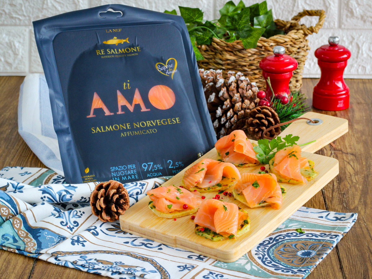 TARTINES DE BATATA E SALMÃO DEFUMADO