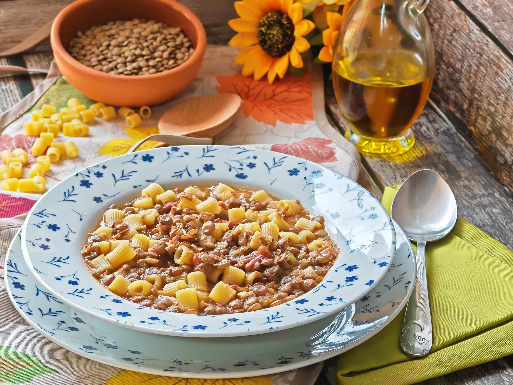 Macarrão e lentilhas