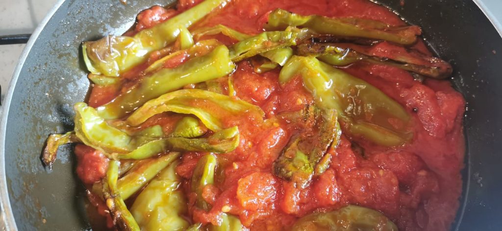 Friggitelli ao tomate