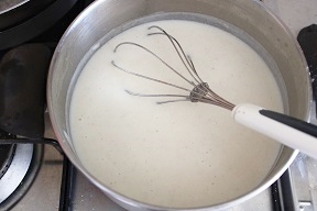 Lasanha de pão de forma com vegetais e presunto