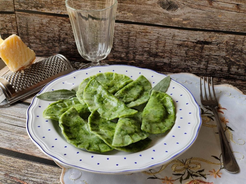 Ravioli verdes