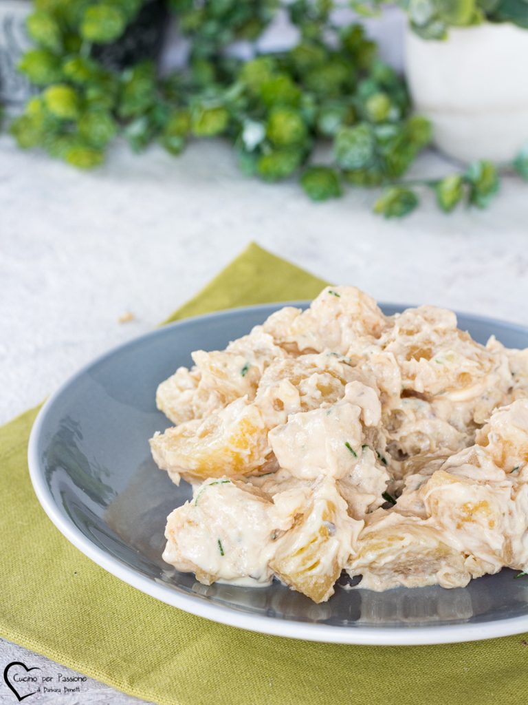 Batatas com molho de atum