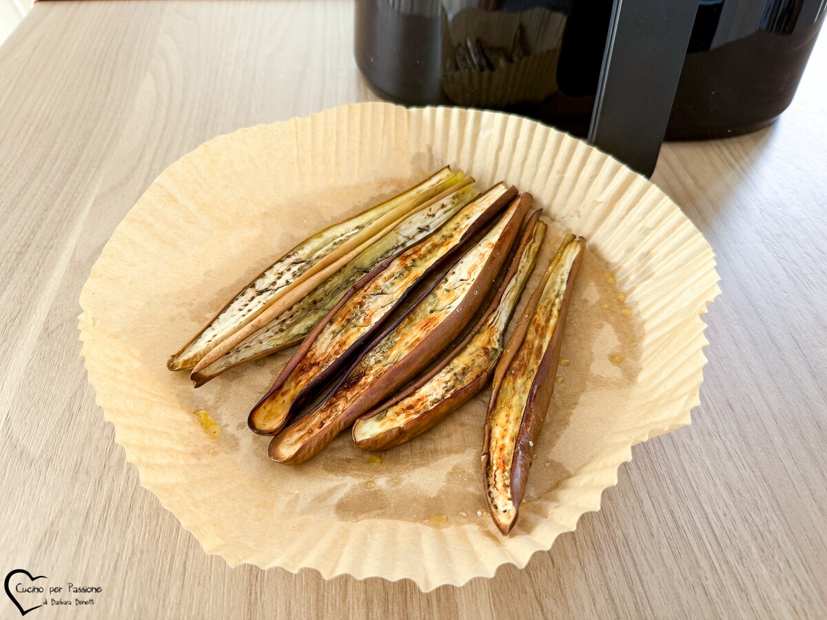 BERINJELAS PERLINE NA FRITADEIRA A AR