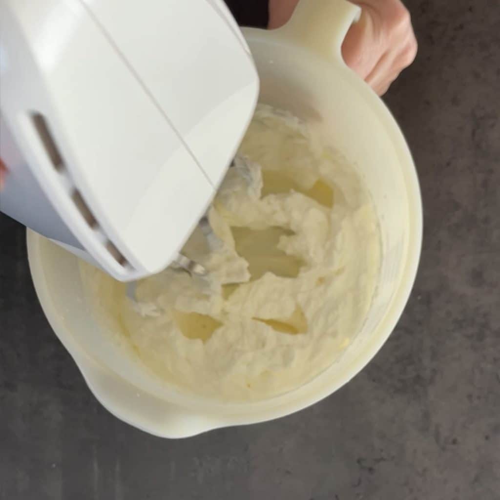 Bolo frio pavesini e nutella