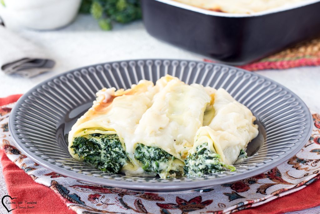 Cannelloni vegetarianos com ricota e espinafre
