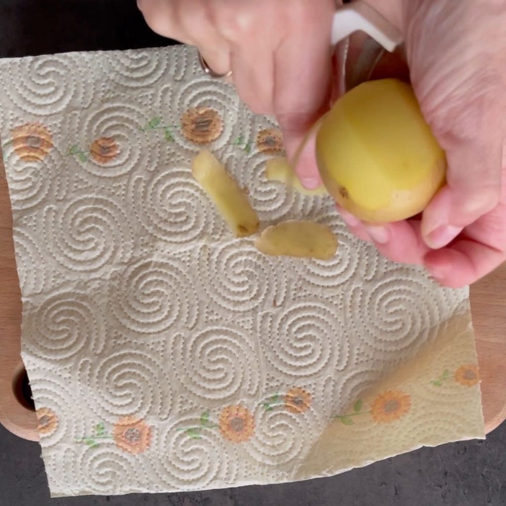 Dourada em papillote com batatas e tomatinhos