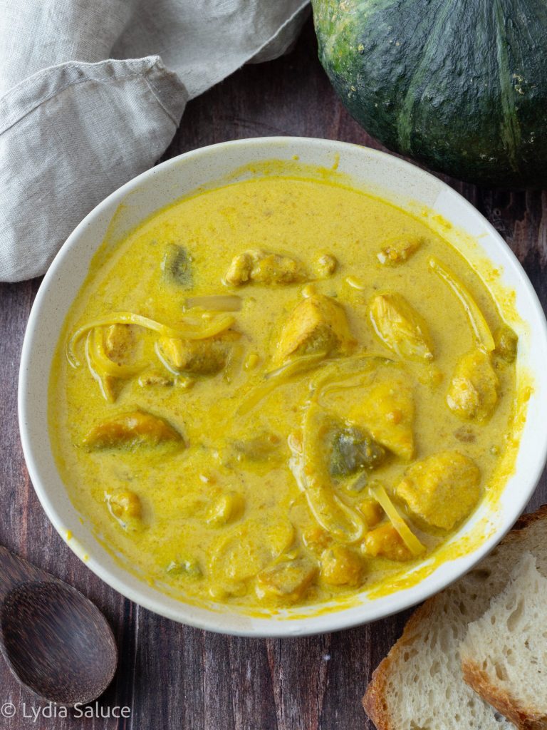 Frango abóbora e curry na slow cooker