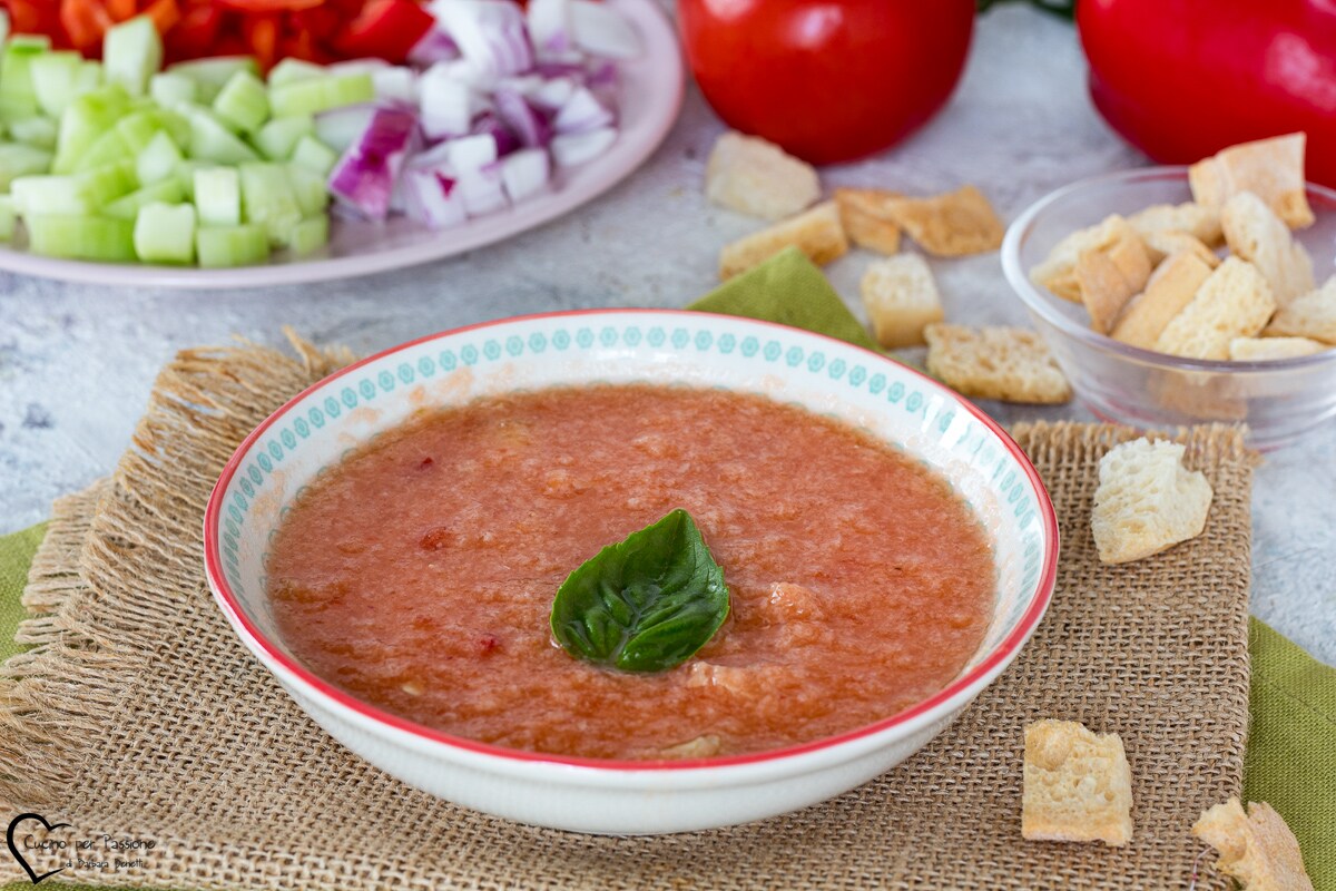 GAZPACHO andaluz receita sem cozimento