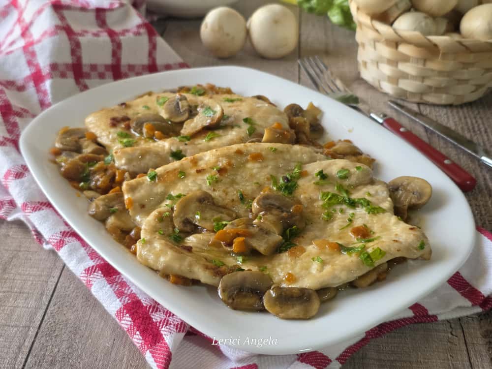 Escalopes de Frango com Cogumelos Cremosos que Derretem na Boca